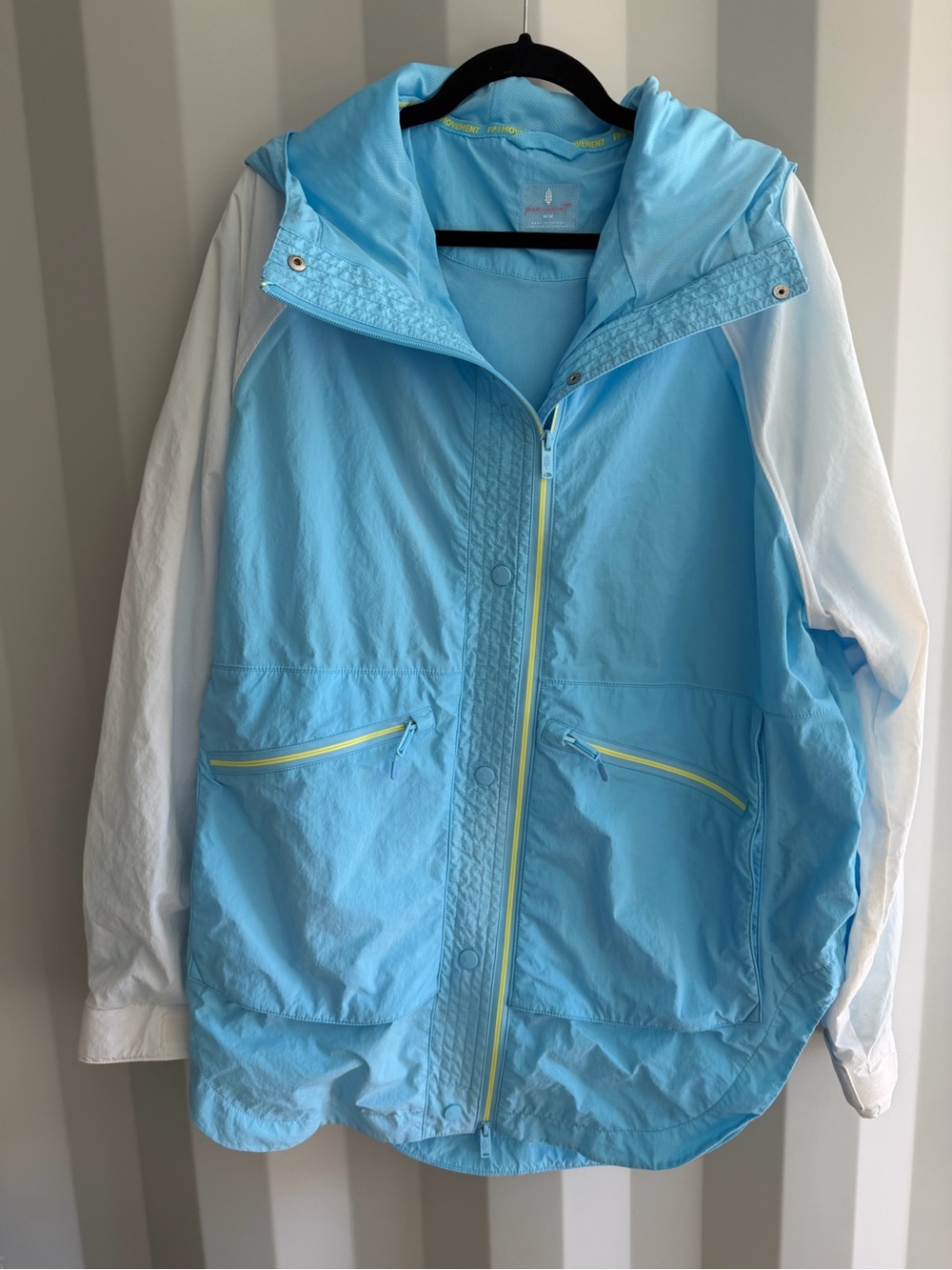 FP Movement Singin’ In The Rain Colorblock Packable Rain Jacket M